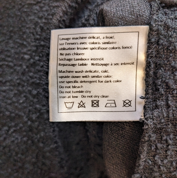 CHANEL Uniform Classic Bouclé Button-front Collared 3/4 Sleeve Top | Black - Picture 14 of 14